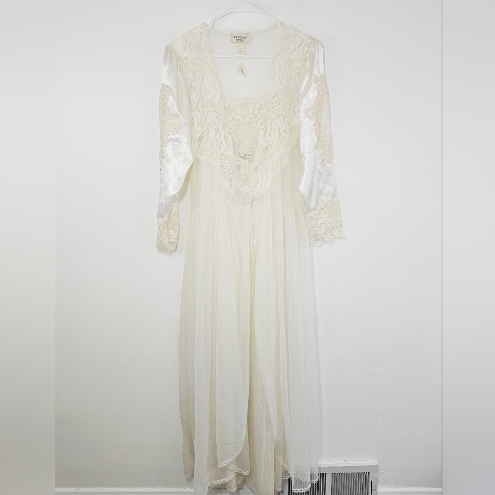 Vintage Victoria's Secret Ivory Lace Sheer Maxi Nightgown With Coverup 2pc